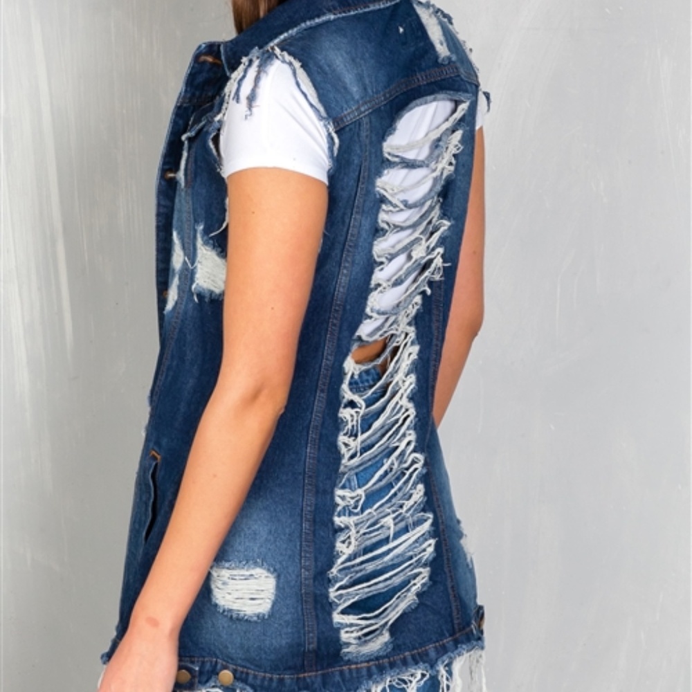 🛑LAST 1🛑 DISTRESSED DENIM VEST - Picture 3 of 4